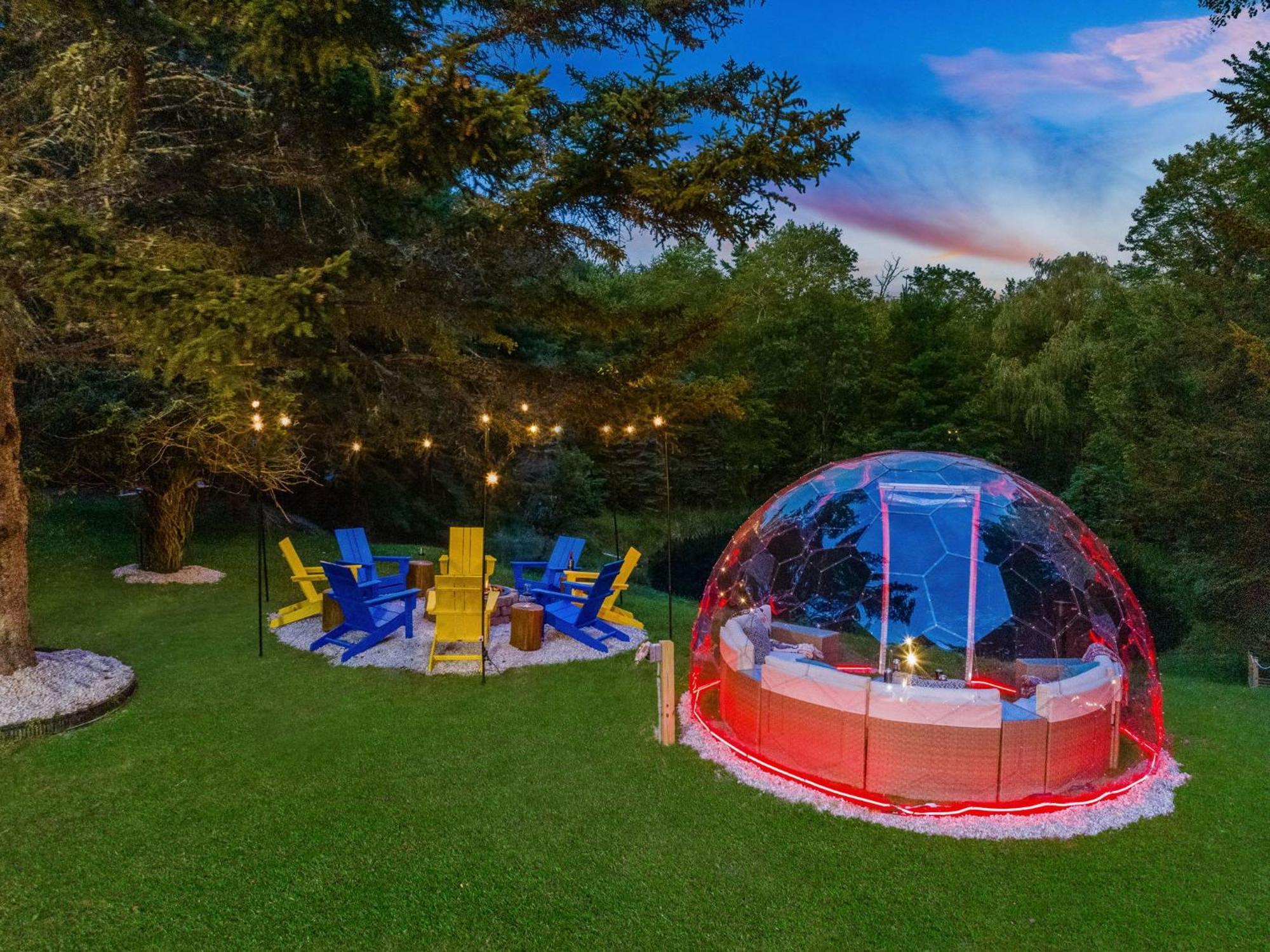 The Lazy Bear Dome Hot Tub Sauna & * Albrightsville
